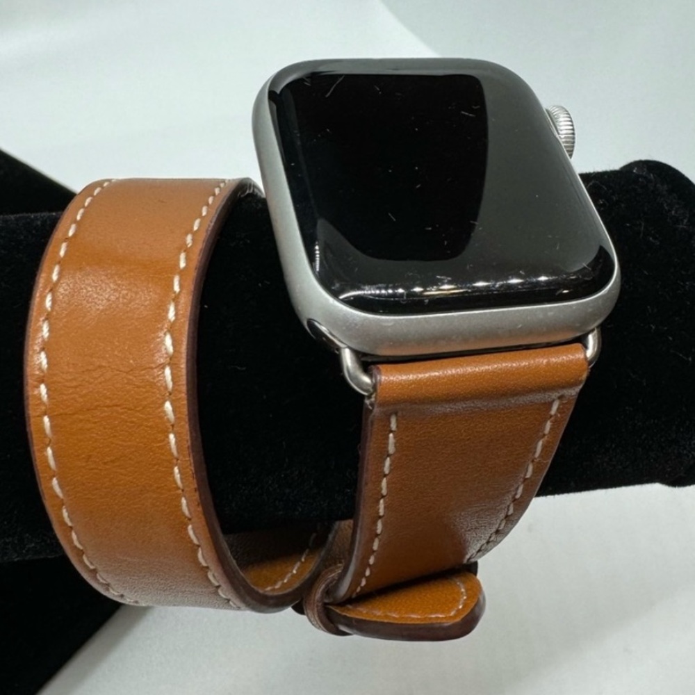 Fits Apple Watch Double Wrap Band 38mm. Faux Leather Preowned Beautiful Elegant